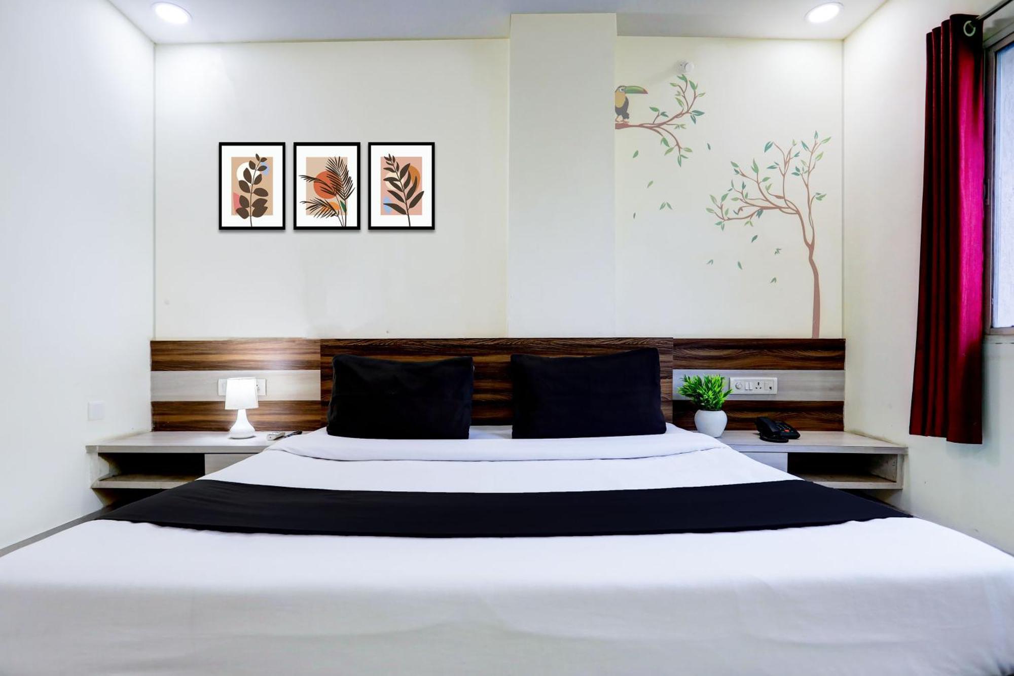 Super Townhouse Hoshangabad Road Near Aashima Mall Samarda Kaliāsot 외부 사진