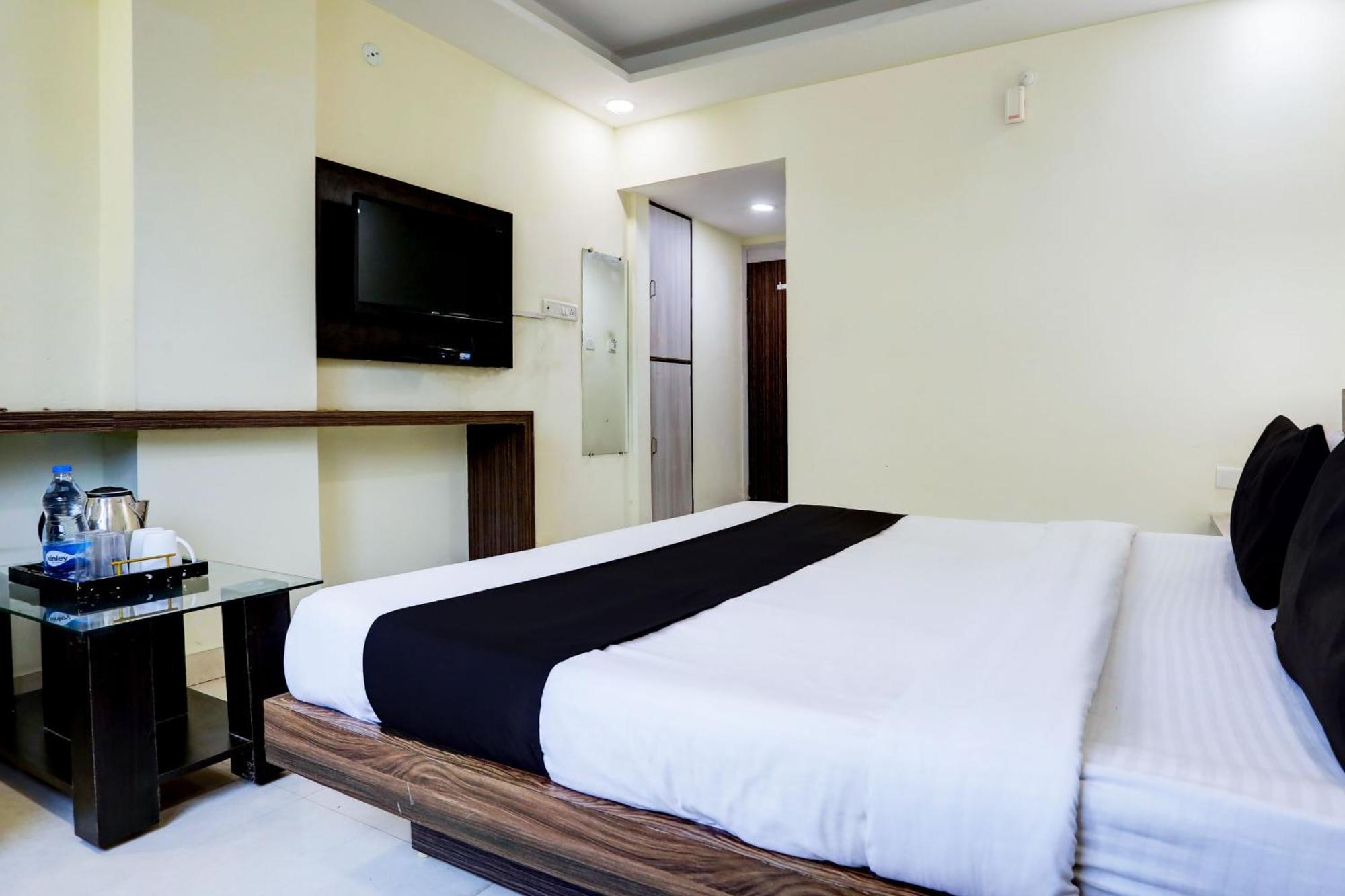 Super Townhouse Hoshangabad Road Near Aashima Mall Samarda Kaliāsot 외부 사진