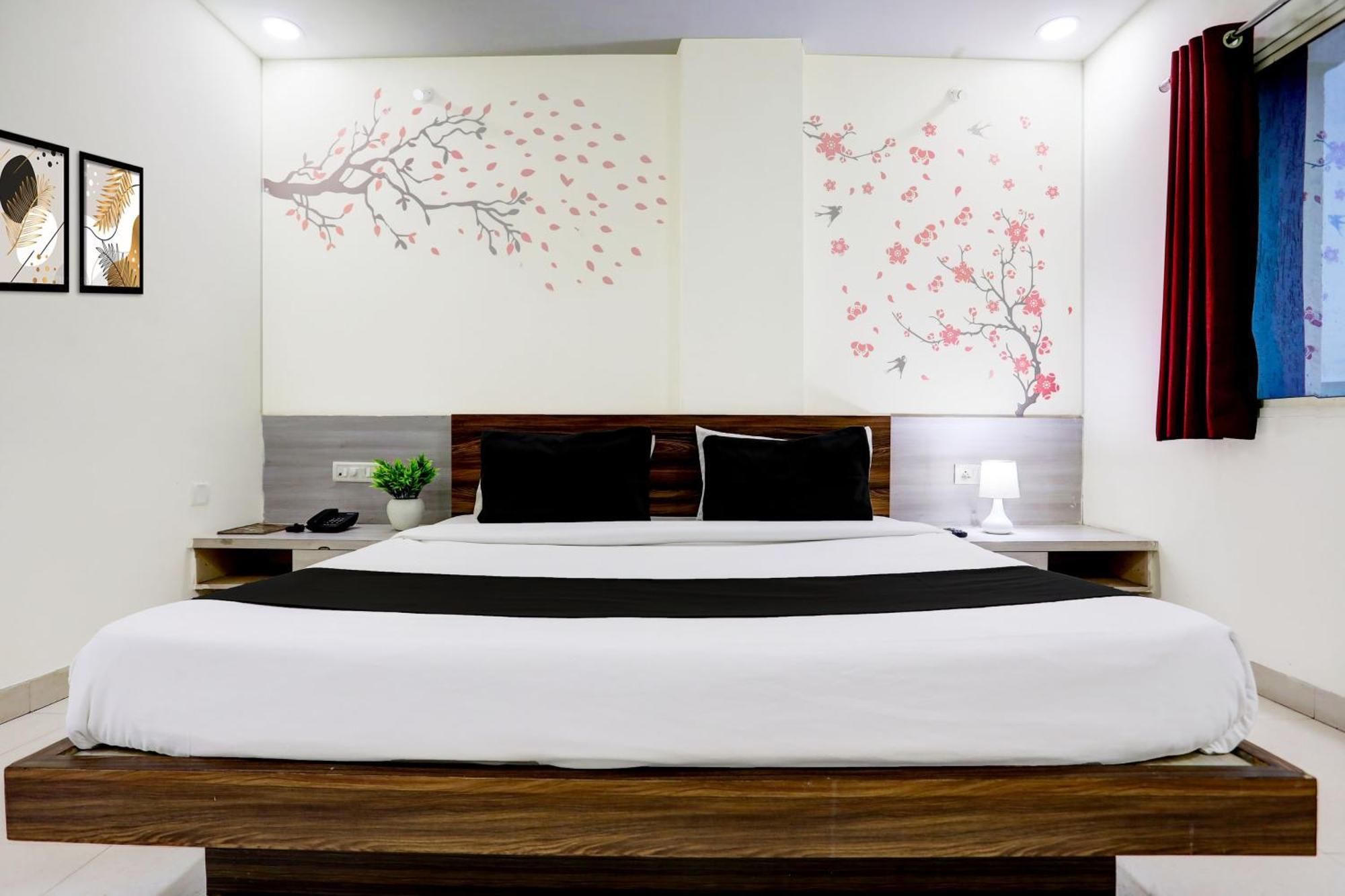 Super Townhouse Hoshangabad Road Near Aashima Mall Samarda Kaliāsot 외부 사진