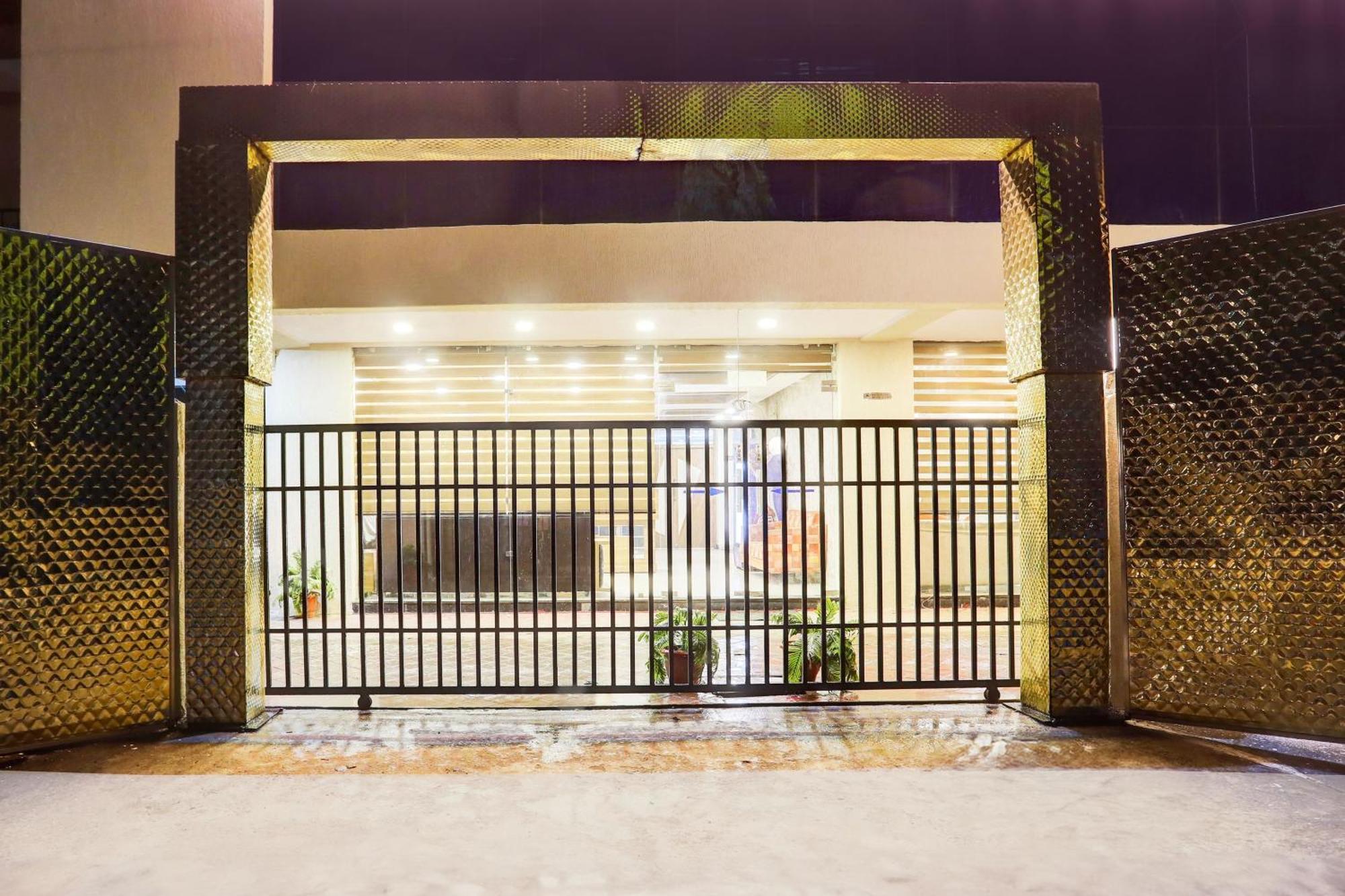 Super Townhouse Hoshangabad Road Near Aashima Mall Samarda Kaliāsot 외부 사진