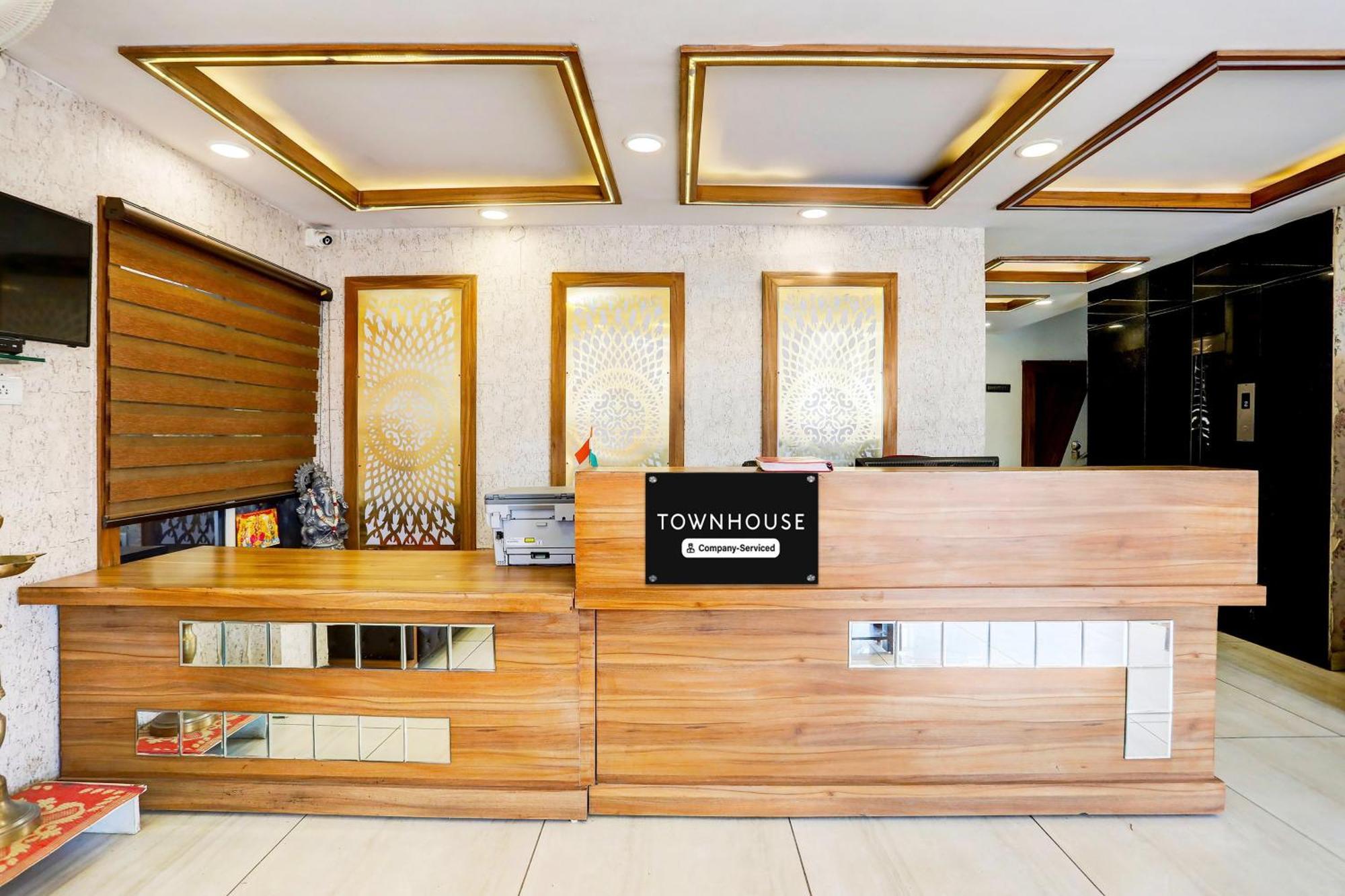 Super Townhouse Hoshangabad Road Near Aashima Mall Samarda Kaliāsot 외부 사진